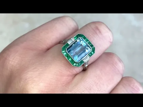 Natural Aquamarine & Emerald Halo Gemstone Ring - Almada Ring - Hand Video