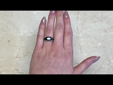 3.5ct Center Oval Cut Sapphire East-West Set Ring - Hardford Ring - Hand Video