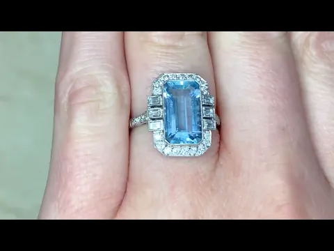 Geometric Elongated Aquamarine & Diamond Halo Gemstone Ring - Sacksville Ring - Hand Video
