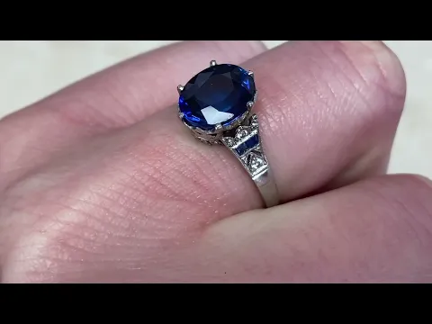 3.16ct Oval-cut Sapphire and Fleur-de-lis Diamond Engagement Ring - Tremont Ring - Hand Video