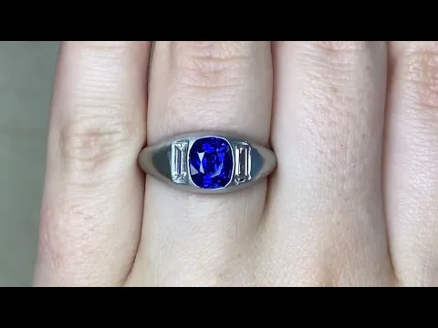 1.58ct Center Kashmir Sapphire and Baguette Cut Diamond Ring - Vercelli Ring - Hand Video