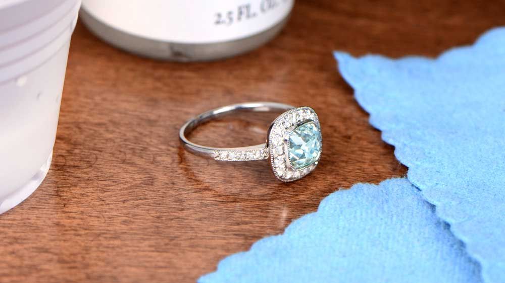 Cleaning an Aquamarine Ring at Home