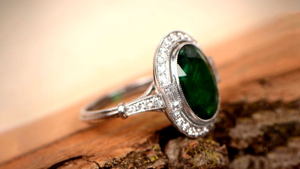 11719 Emerald Ring Artistic on Wood