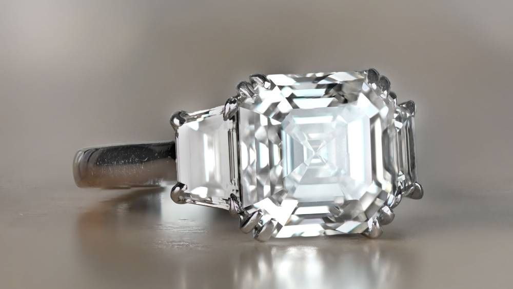 SB2551 Top Square Engagement Ring