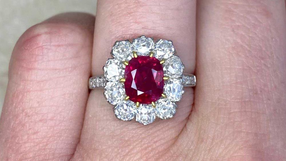 Toulon Engagement Ring With Diamond And Center Ruby