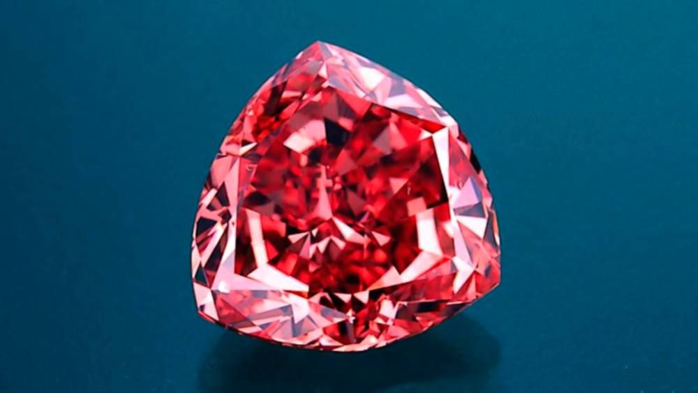 Moussaieff red diamond