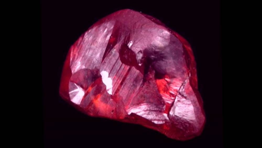 raw red diamond uncut