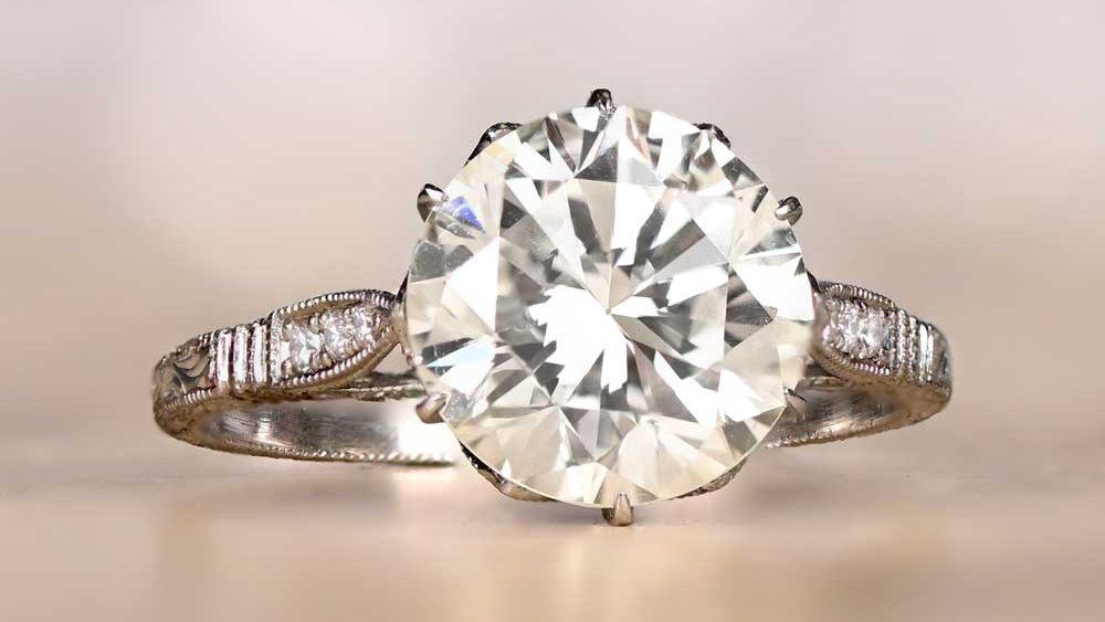 Estate Diamond Jewelry Carcais Minimalistic Diamond Engagement Ring