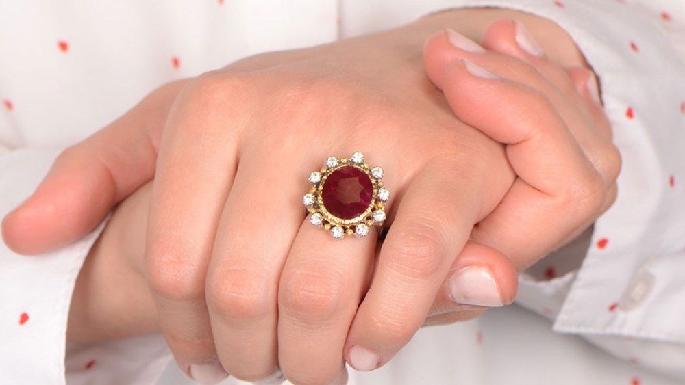 Estate diamond jewelry vintage buccellati cluster ruby ring