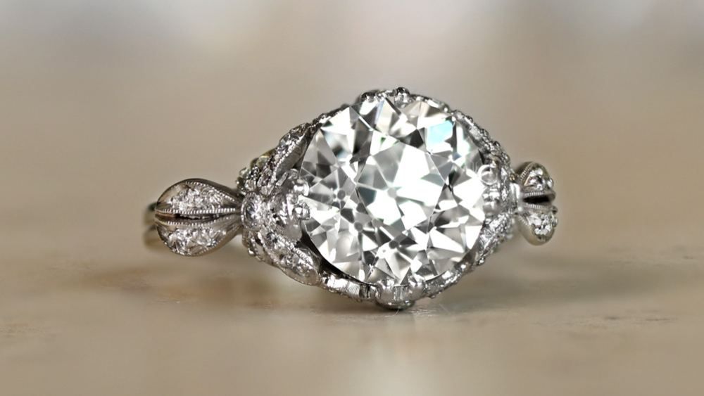 Platinum Diamond Ring With Diamond Set Floral Bows