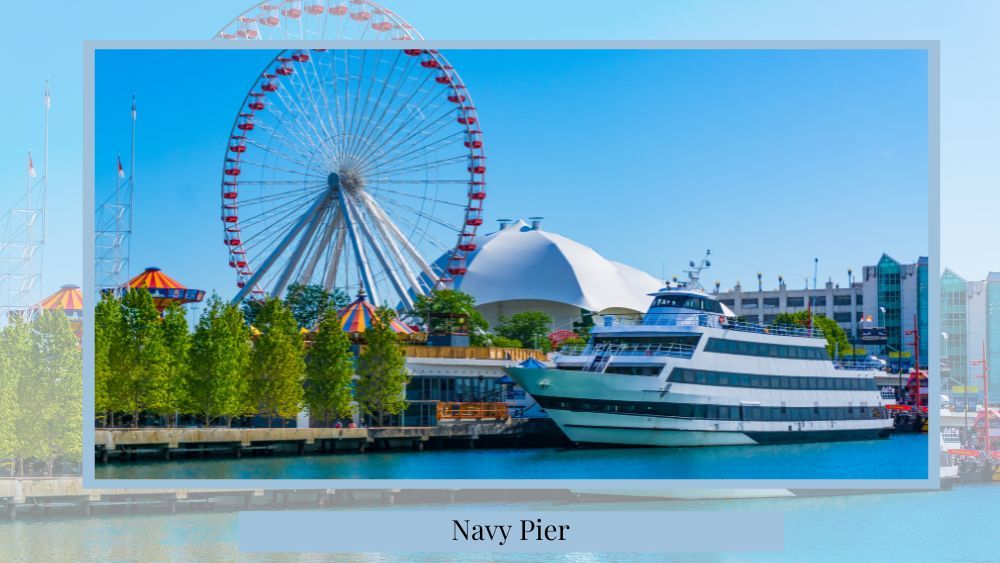 picture of the navy pier in chicago 